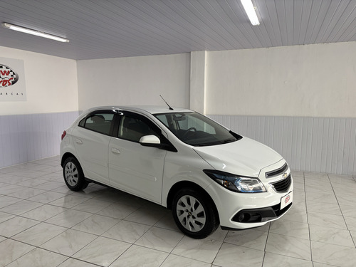 Chevrolet Onix 1.4 Lt 5p