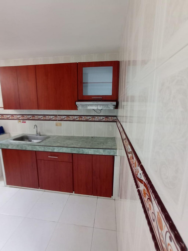 Imagen 8 de 17 de Apartamento En Arriendo En Cali Aguacatal