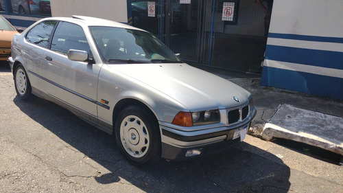 BMW Serie 3 1.9 3p