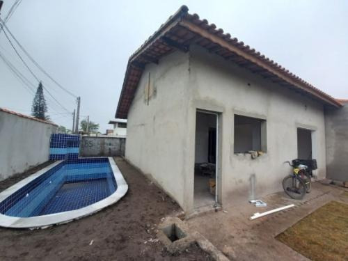 Imagem 1 de 13 de Casa Nova Para Financiamento Com Piscina, Lado Praia