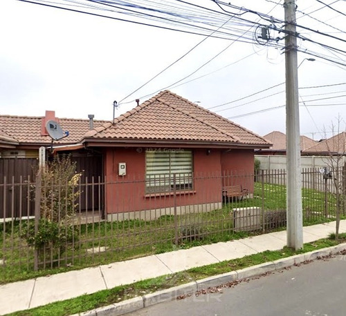 Casa En Arriendo De 3 Dorm. 2 Baños En Curicó