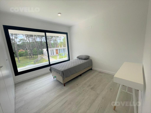 Imagen 18 de 30 de Casa A Estrenar En Barrio Privado En Parada 29 De Playa Brava, 4 Dormitorios En Suite.