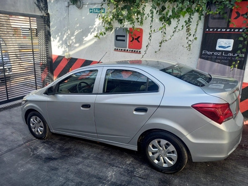 Imagen 8 de 16 de Chevrolet Onix 2020 1.4 Joy Ls