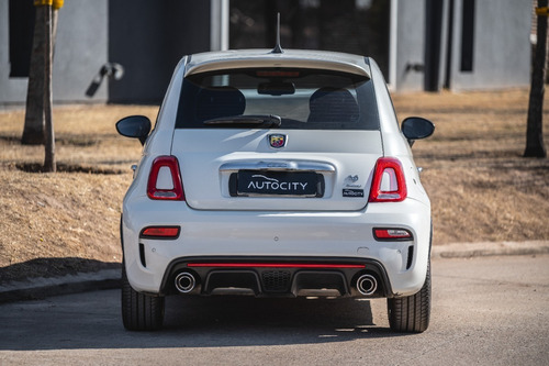 Imagen 3 de 15 de Abarth 595 Turismo