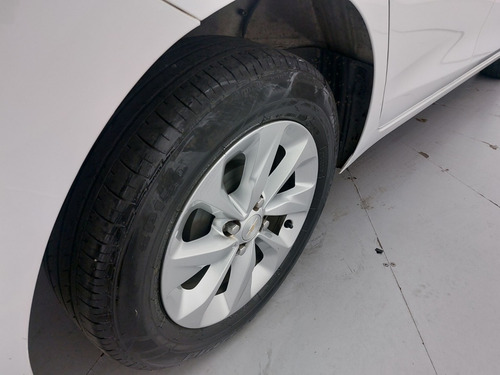 Chevrolet Onix 1.0 FLEX PLUS LT MANUAL