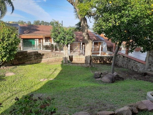 Casa Em Vila Nova Com 2 Dormitórios - Mi270797