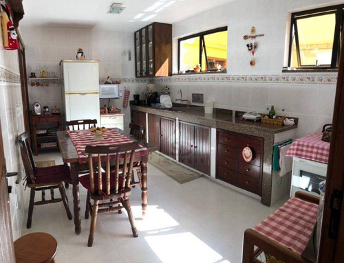 Sua Casa Na Serra Com Vista Para As Montanhas E Próximo De Todo Comércio E Escolas - Ca1093