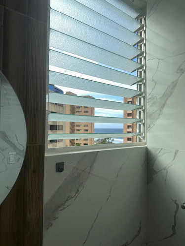 Alquiler De Apartamento Vacacional La Guaira Playa Escondida
