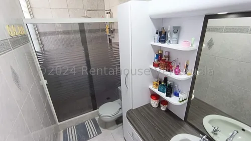 Ls Vende Apartamento La Urbina