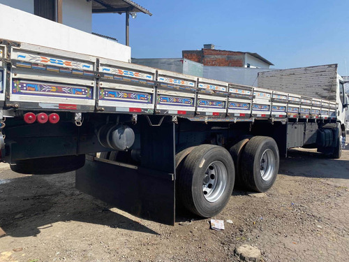 Imagem 2 de 15 de Volvo Vm 260 Truck Carroceria Ar Condicionado