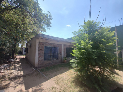 Casa En Venta En Cañuelas