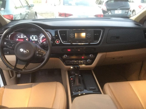 Kia Carnival 2.2, Mod 2016, Impecable! Única Mano!
