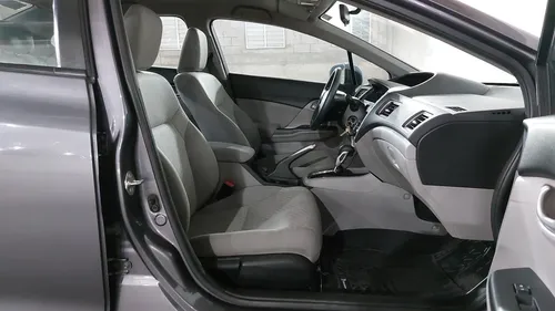 Honda Civic 1.8 LX AT 4DRS