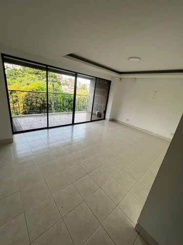 Venta De Apartamento De 156mtr2 En Cristales, Oeste De Cali 8491. 