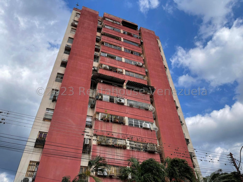 Apartamento Tipo Penthouse En Venta En El Limón Mfc 23-22222