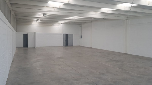 Bodega En Condominio 195m2 Para Distribucion,almacenamiento U Operaciones