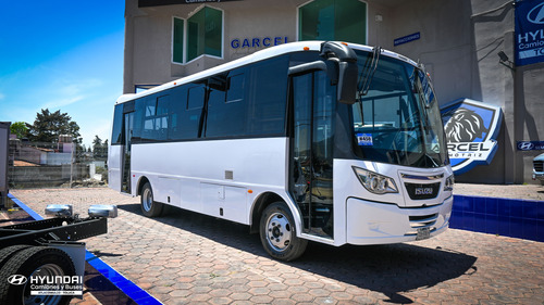 Autobus Isuzu Para 35 Pasajeros