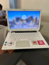 Comprar Laptop Toshiba I3-4005u 4ram Con Disco Solido