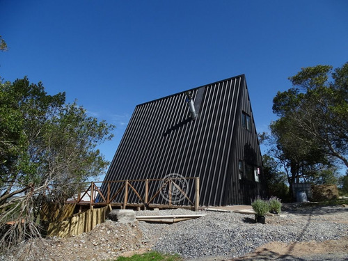 Nórdica En Villa Serrana