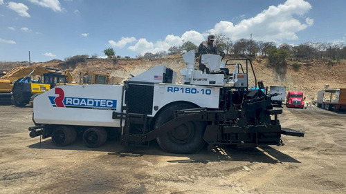 Pavimentadora Roadtec Rp180-10 Año 2015