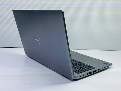 Nueva Dell Latitude 5550 Intel Core Ultra 5 135u Npu 8gb Plateado