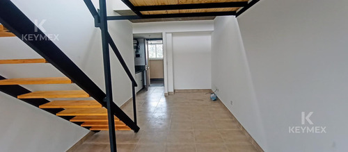 Oficina Con Cochera - Pilar - Art Gallery Office