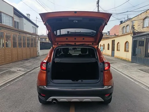 Renault Captur 2.0 Intens Automática
