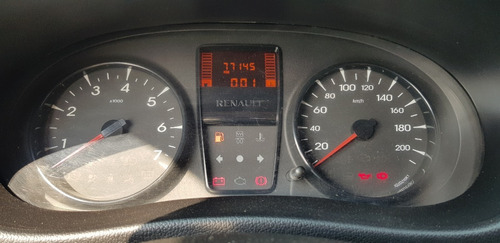 Imagen 8 de 16 de Renault Kangoo 2 1.6 Express (furgón)