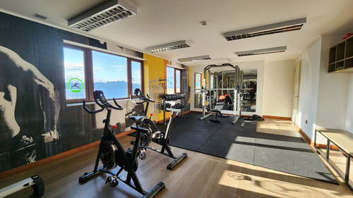 Departamento En Venta, Frente Al Lago
