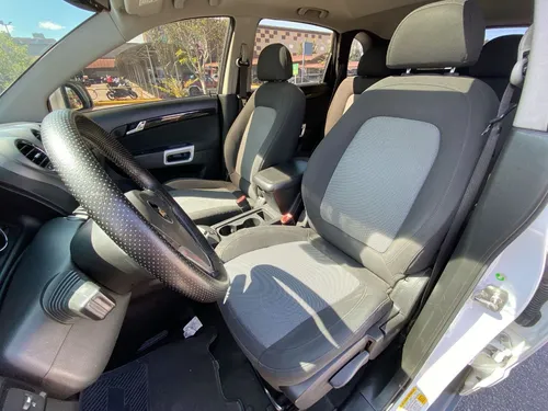 Chevrolet Captiva 2.4 Sport 182 hp