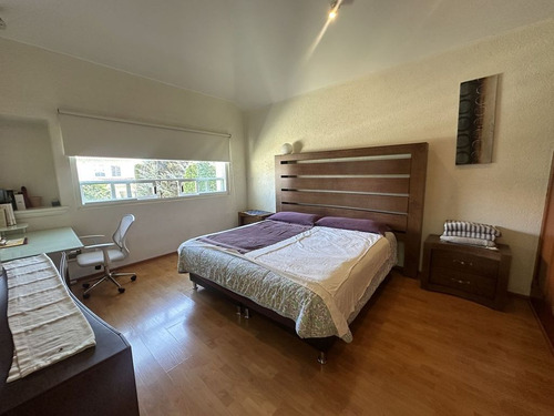 Casa Venta Residencial En Providencia Dentro Del Conjunto De Doble Seguridad Frente A Town Square