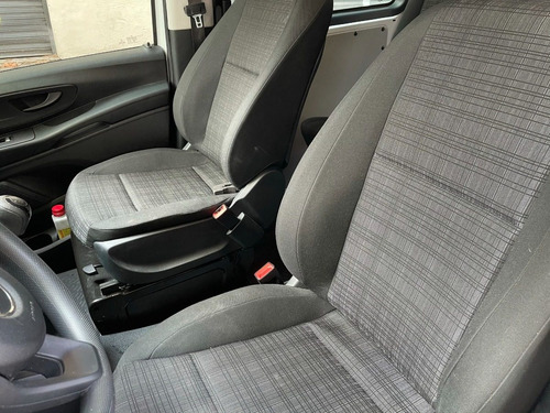 Mercedes Benz Vito 111 Cdi Furgón Mixto 4+1