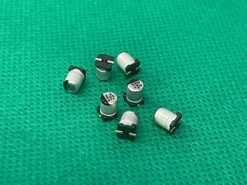 1x Capacitor Eletrolítico 2,2uf/50v Smd 105° 4x5,4mm