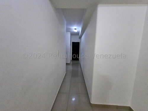 Vendo Apartamento En Urbanización Los Caobos, Código 25-15272 Cm Leer Descripción