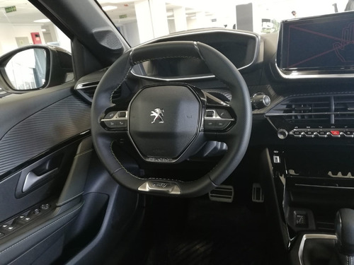 Imagen 6 de 10 de Peugeot 208 1.2 Gt - Avec Peugeot