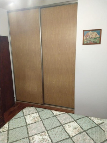 Casa De 3 Dormitorios Con Local + Depto De 2 Amb