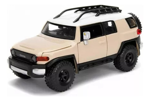 Carro A Escala 1/24 Toyota Fj Cruiser Con Parrilla