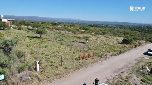 Imagen 2 de 11 de Lote Alto A 1 Cuadra De La Ruta.
