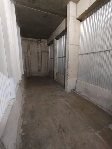 Arriendo Bodega Macul 27 M2 Con Valor Todo Incluido