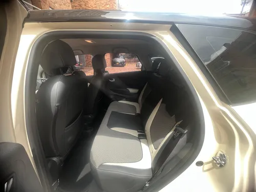 Renault Captur 2.0 Intens Automática