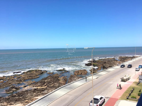 Penthouse Con Parrillero Propio, Frente Al Mar - Col 3718