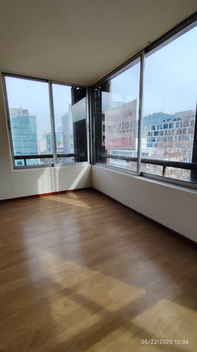 Depto De 3 Dorm. En Providencia A Pasos De Metro P Valdivia