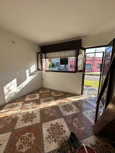Se Vende Casa Un Dormitorio En El Prado Sobre Avenida