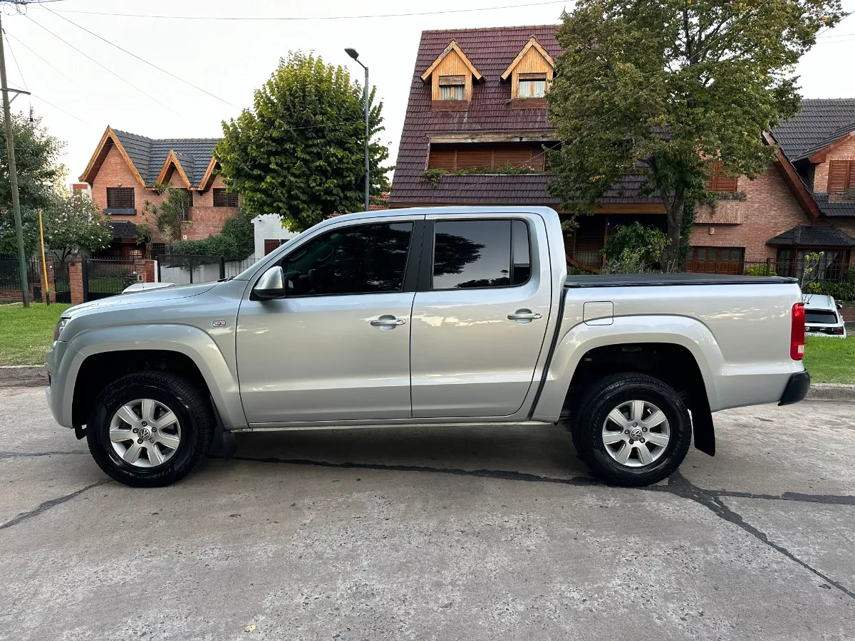 Volkswagen Amarok 2.0 Cd Tdi 180cv 4x2 Trendline B33