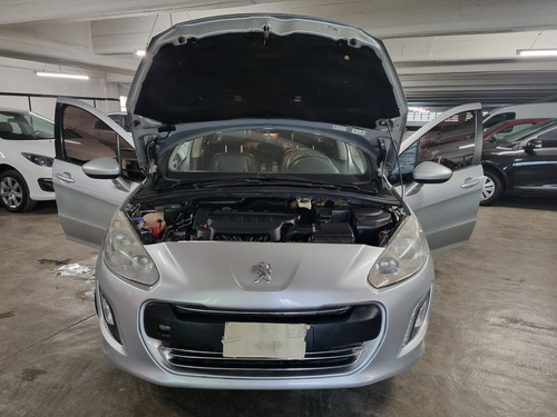 Peugeot 308 2.0 Feline 143cv