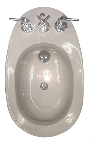 Bidet Venceramica Con Grifería 