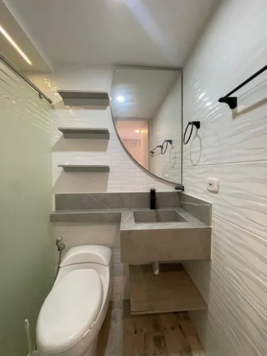 Casa Con Excelentes Acabados Cod. 64670