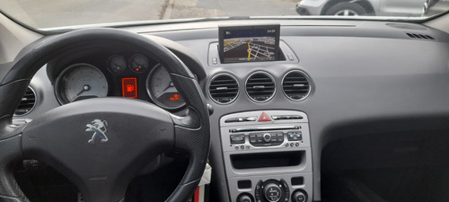 Peugeot 408 2.0 Feline 143cv