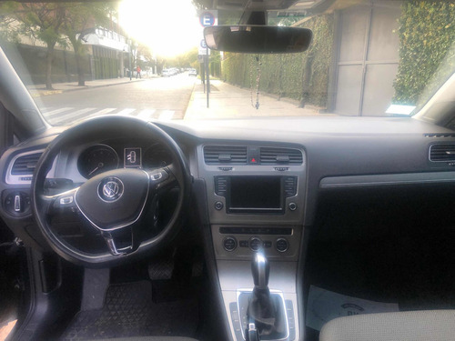Imagen 8 de 14 de Volkswagen Golf 2017 1.4 Comfortline Tsi Dsg