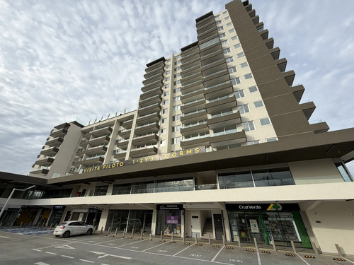 Se Arriendan Locales Desde 37m2, Boulevard 5 Oriente, Viña.